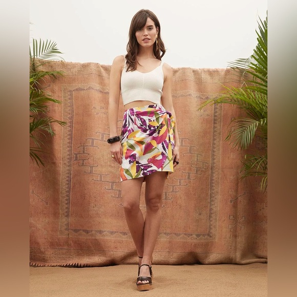 RW&Co Knit Cropped Tank - Picture 2 of 7